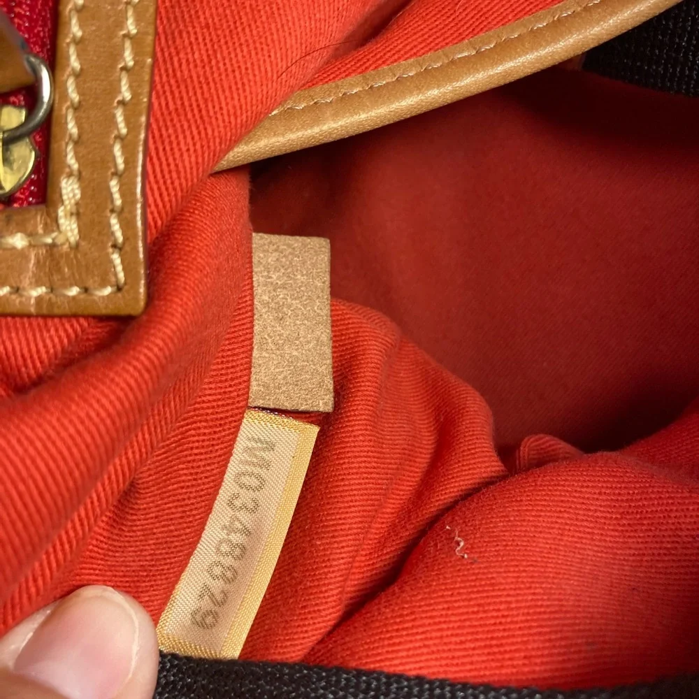 Dooney & Bourke elevate your